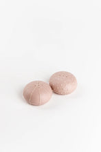 Load image into Gallery viewer, Maiyan Ceramics Salt and Pepper Shaker Set