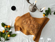 Load image into Gallery viewer, Challah Cover Ruth – Cinnamon
