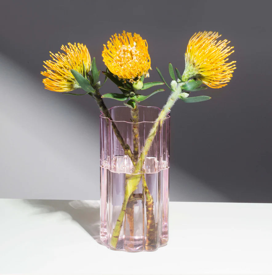 Fazeek Wave Vase – Jewish Museum of Australia
