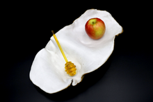 Load image into Gallery viewer, Apple &amp; Honey Plate by Dinah Ninio Ceramics
